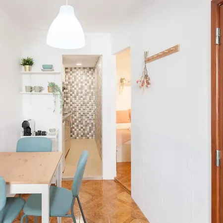 Flh Cosy Typical Alfama Апартаменты Лиссабон