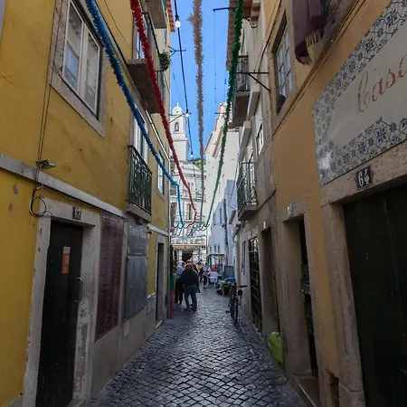 Flh Typical Alfama